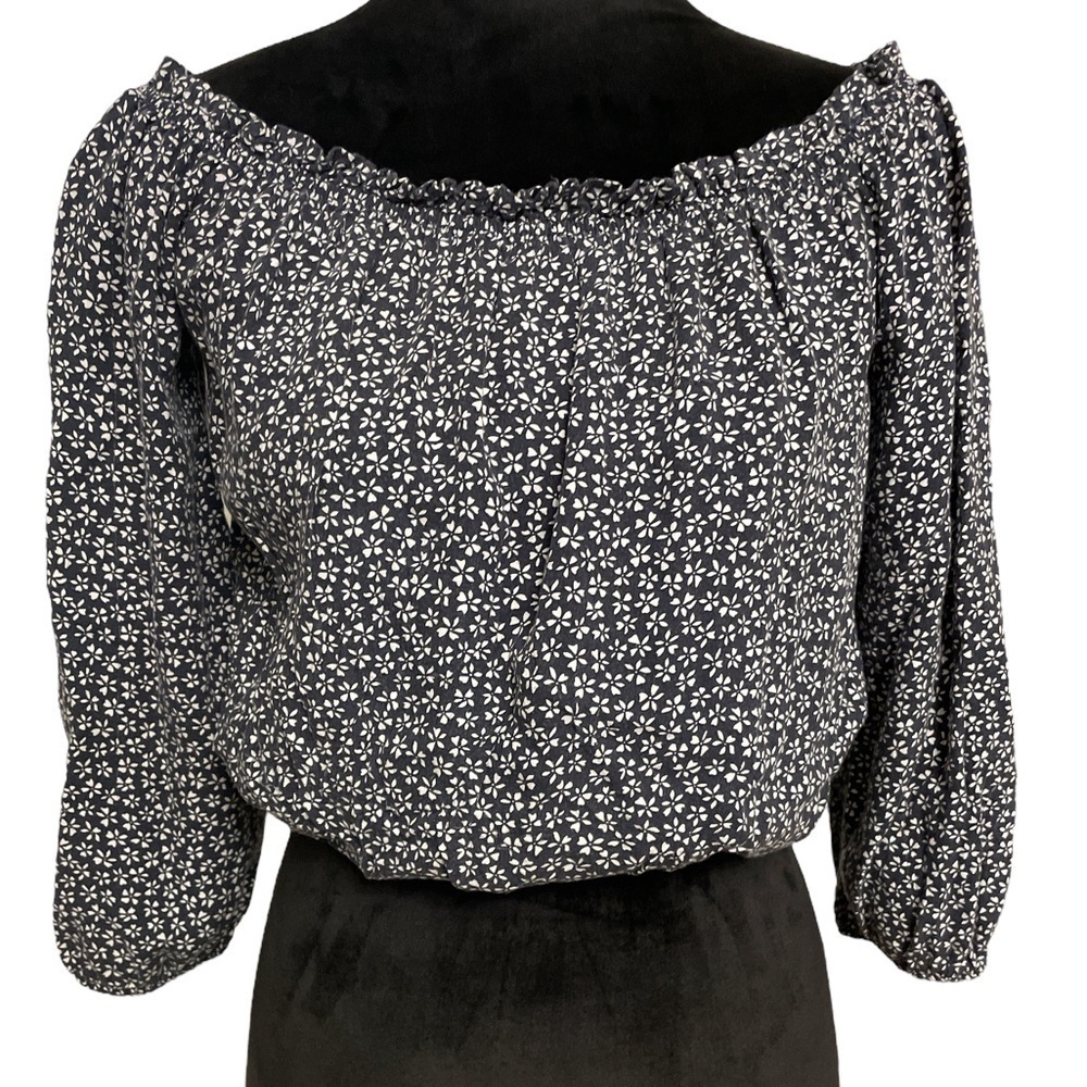 Brandy Melville, Blue & White Floral Crop Top, Size 2